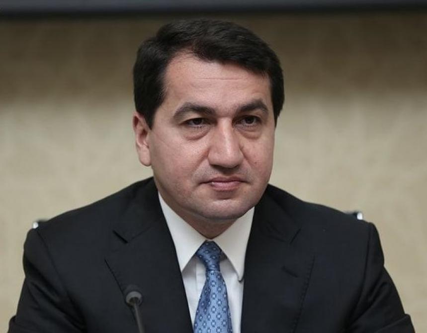 Hikmət Hacıyev ermənilərin “fake” “suriyalı döyüşçü” yalanını ifşa etdi Hikmət Hacıyev ermənilərin “fake” “suriyalı döyüşçü” yalanını ifşa etdi