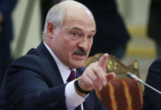 Lukaşenko ukraynalılara çağırış etdi  - qonşumuzun evinə bəla gəlib
